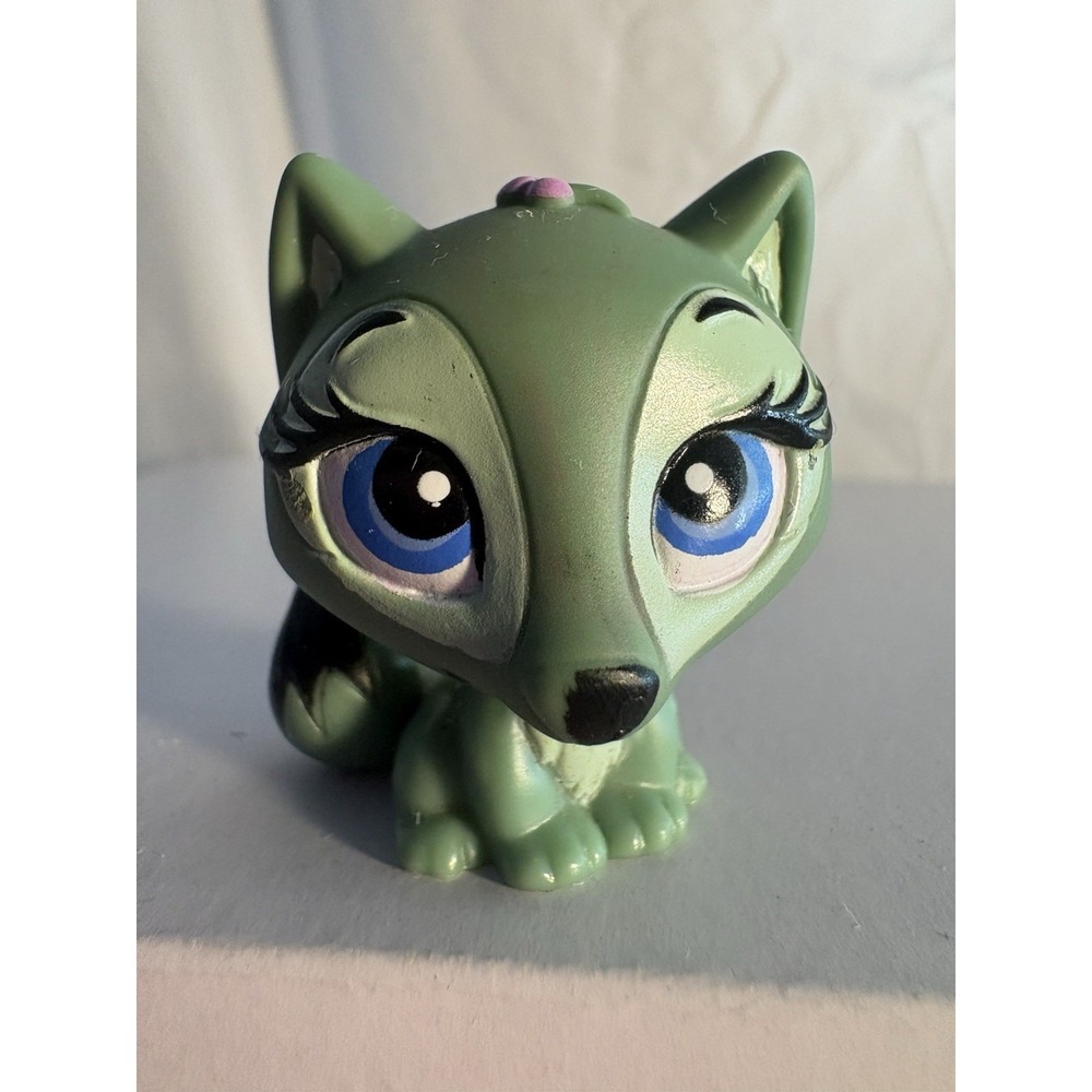 Bratz Lil Angelz Mini Pet Green Fox Figure 1.5 Inch MGA Collectible Toy